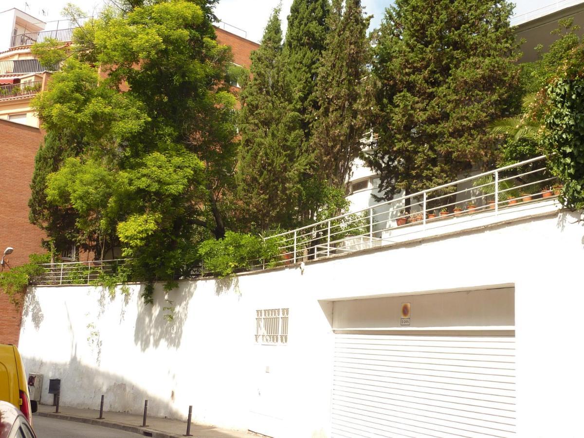 Casa Vilaro Park Guell Барселона Экстерьер фото